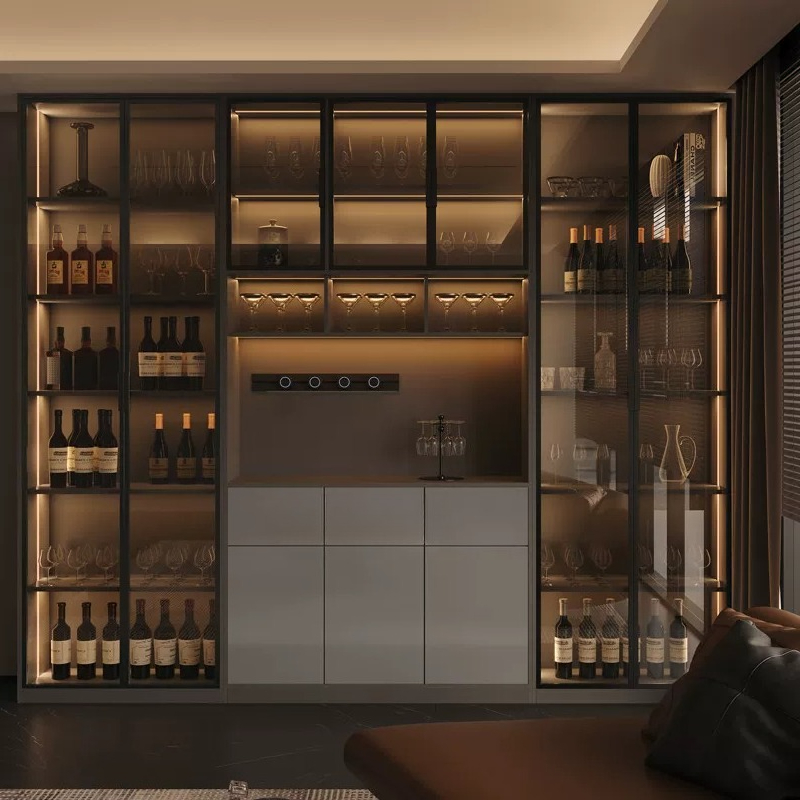 Wine & Beer Quito - Light luxury Italian dining side wine